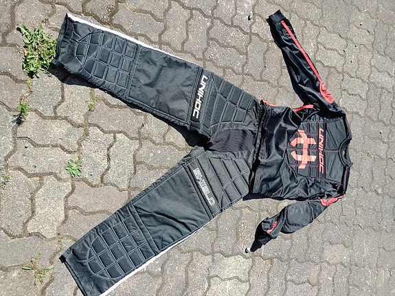 Unihoc shield