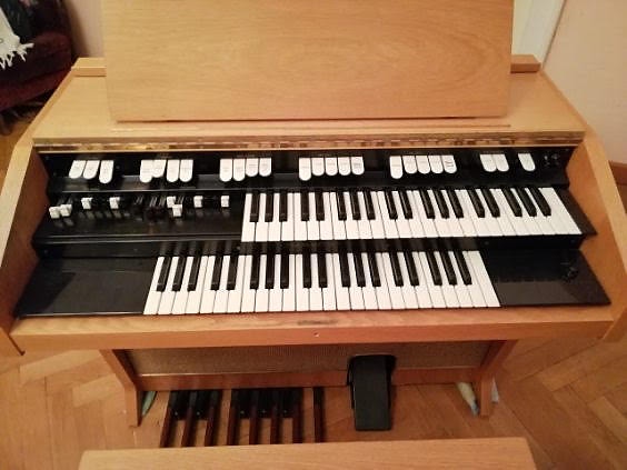 HAMMOND ja LESLIE