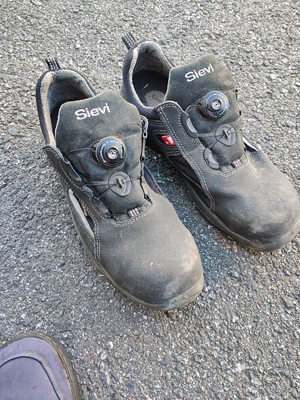 Sievi goretex 43 koon Turvakengät