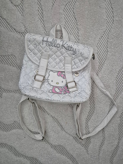 Hello kitty nahka minireppu