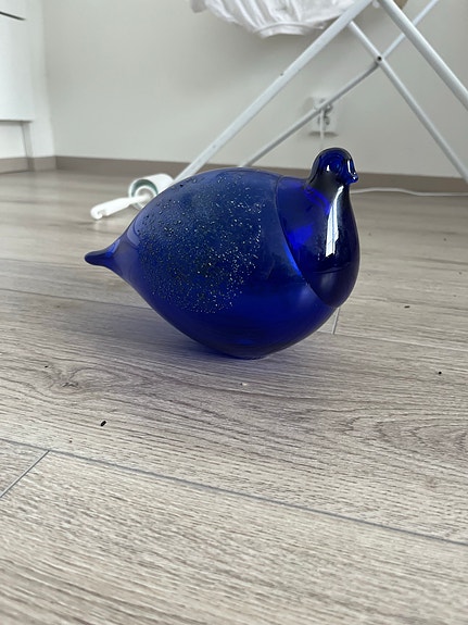 Espoon taidelasi lintu