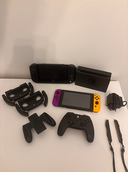 Nintendo Switch Konsoli Paketti