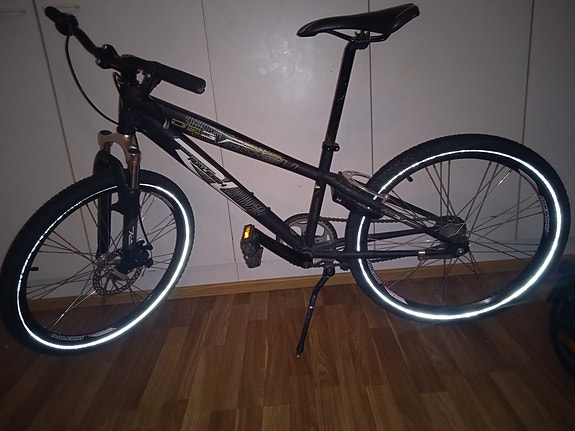 Raleigh nuorten pyörä – hyvä kunto, valmis ajoon!