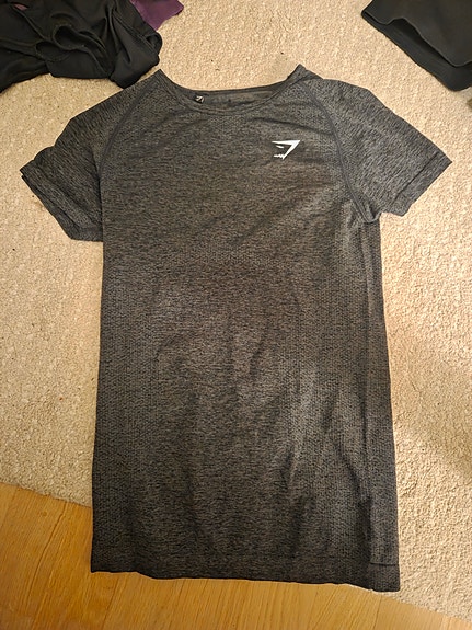 Gymshark naisten treenipaita