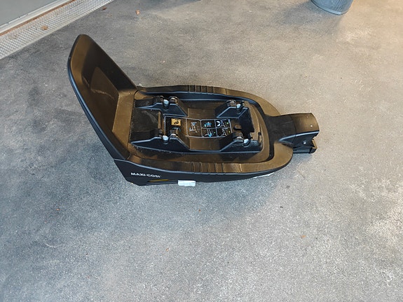 Maxi-Cosi FamilyFix2 ISOFIX -telakka (i-Size)