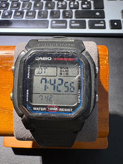 Casio W-800H digitaalinen rannekello
