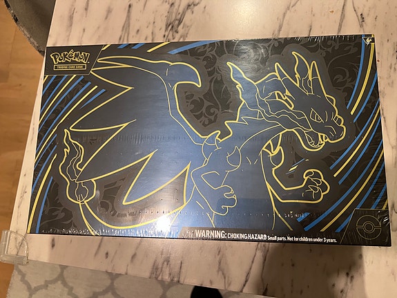 Pokemon Mega Charizard X ex  Ultra Premium Collection