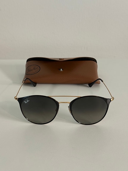 Ray-Ban aurinkolasit