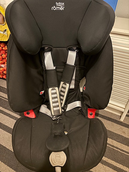 Britax Römer turvaistuin 15 kg musta