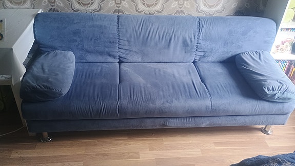 Sininen sohva