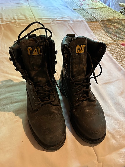 CAT nahkaiset työbootsit koko 42 musta