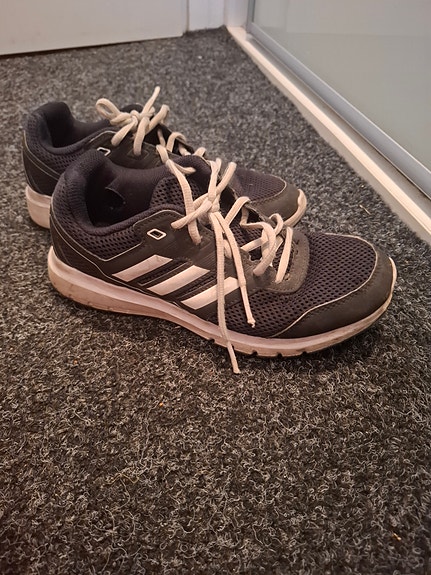 Adidas juoksukenkä koko 38 1/2