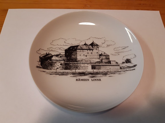 Hämeenlinna lautanen