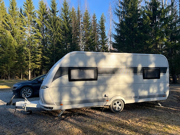Annetaan vuokralle  2024 Hobby Maxia 495 De Luxe (4 hlölle)
