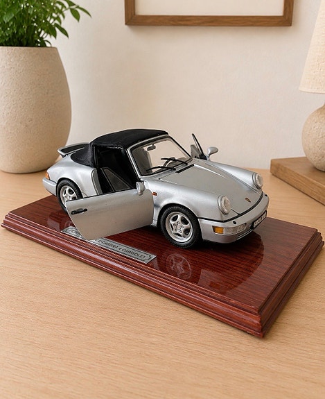 Porsche 911 carrera Cabriolet pienoismalli 1:14