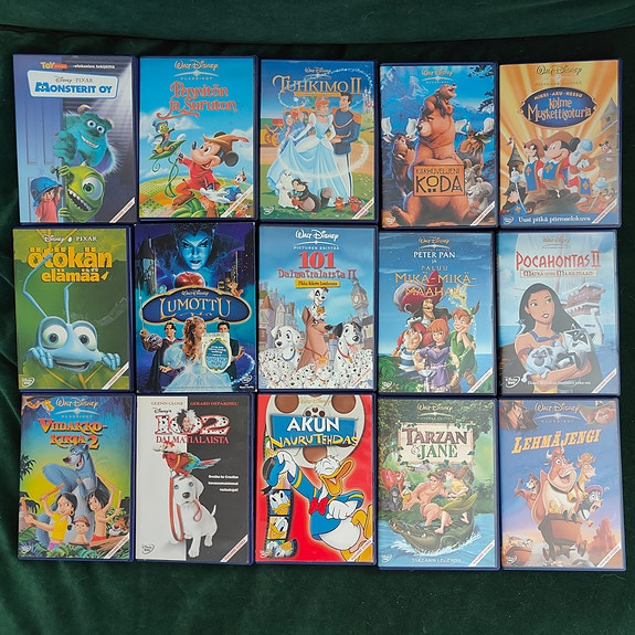 Disney lasten DVD-elokuvia 15kpl