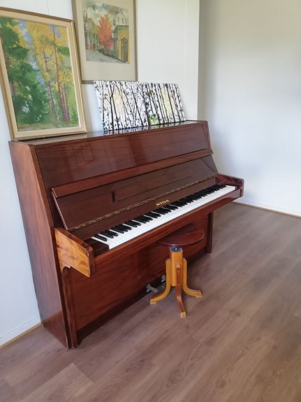 Annetaan Piano loppuelämän kotiin
