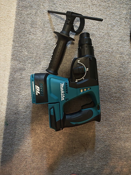 Makita DHR242  akkuporavasara uusi