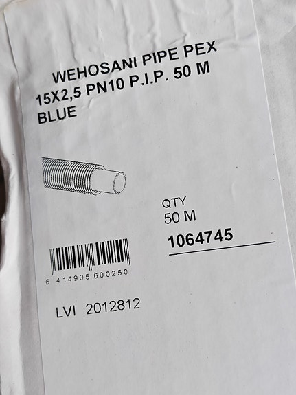 PEX-käyttövesiputki Uponor Wehosani 15x2.5 28 suojaputkella Sininen