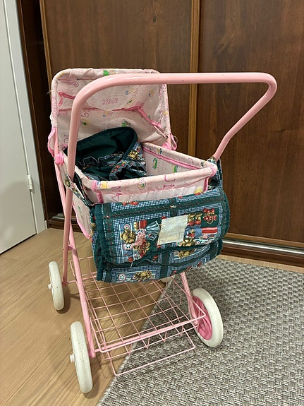 Nukenvaunut, kantokassi ja hoitolaukku