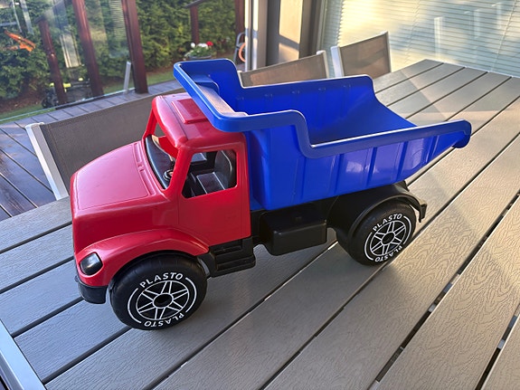 Plasto iso kuorma-auto punainen/sininen