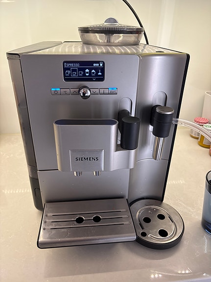 Siemens espressokeitin kahviautomaatti hopea