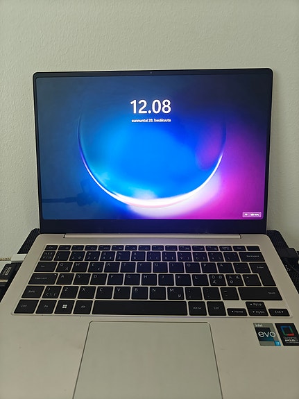 Samsung book 3 pro