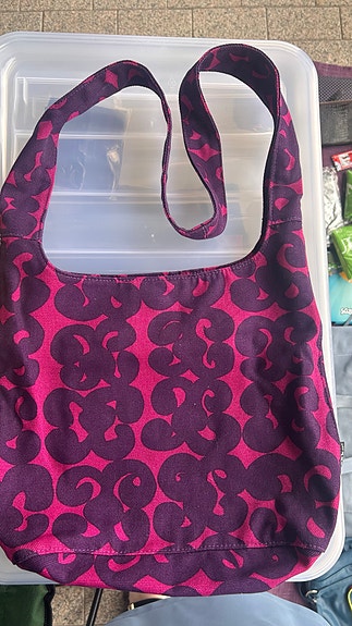 Marimekko kangaslaukku pinkki-violetti kuviollinen