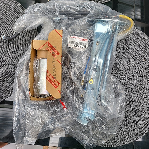 Toyota poltoainepumppu
