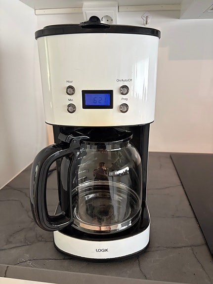 Kahvinkeitin ajastimella