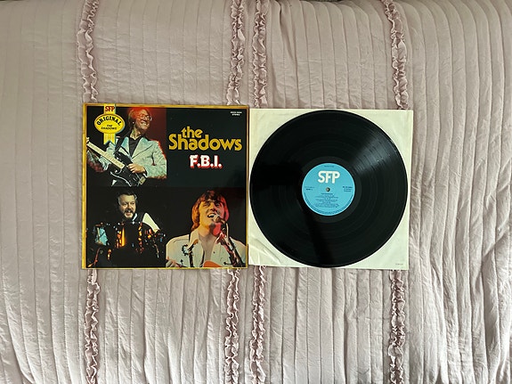 The Shadows F.B.I. LP-vinyyli