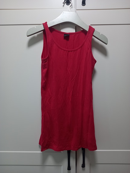 Gina Tricot-toppi