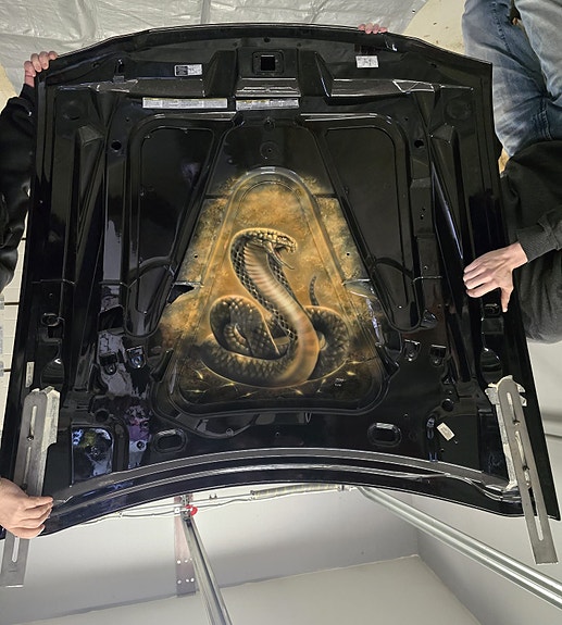 Ford Mustang Cobra alkuperäinen konepelti, uniikki maalaus ,SN 1994-1998