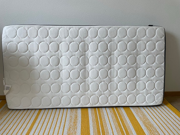 IKEA lasten pinnasängyn patja 60x120 cm