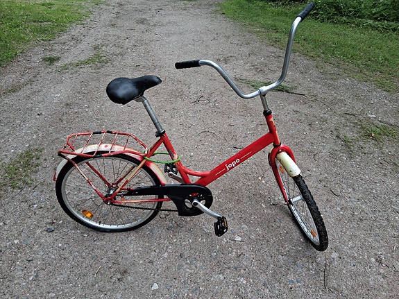 Myydään 24 tuumainen jopo