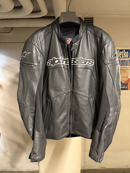 Ajotakki Alpinestars GP Plus nahkatakki koko 56