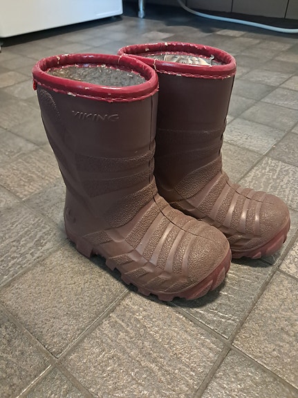 Vuorelliset viking saappaat 25