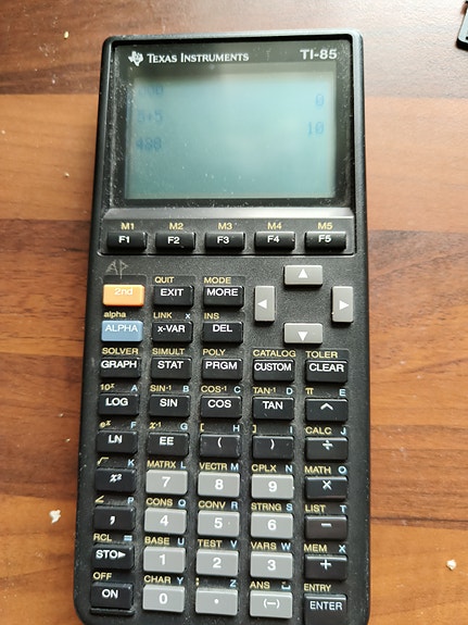 TI-85 laskin