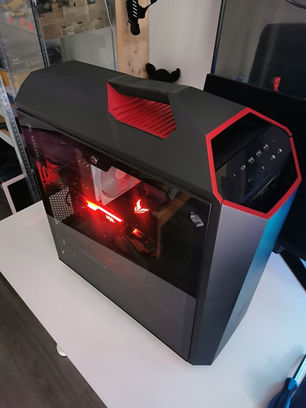 pelikone 1440p I5 / 5700XT / 16GB 500GB