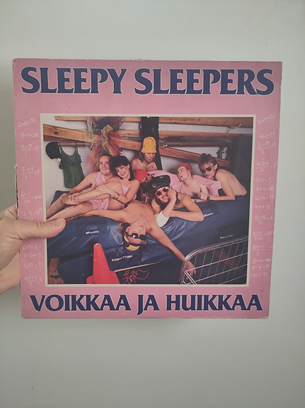 Sleepy Sleepers Voikkaa ja huikkaa LP-levy