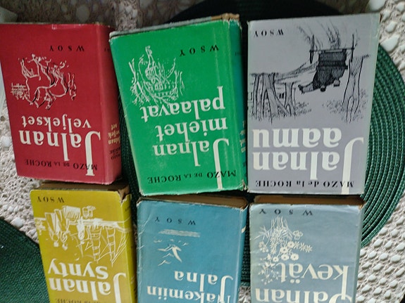 Jalna-sarjan kirjoja 6kpl edullisesti