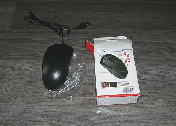 USB hiiri ( uusi )
