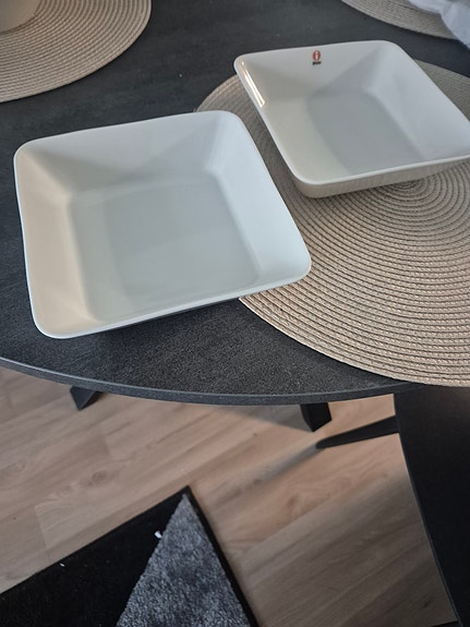 Iittala tarjoilu astiat