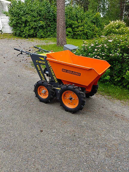 Vuokrataan Minidumpperi