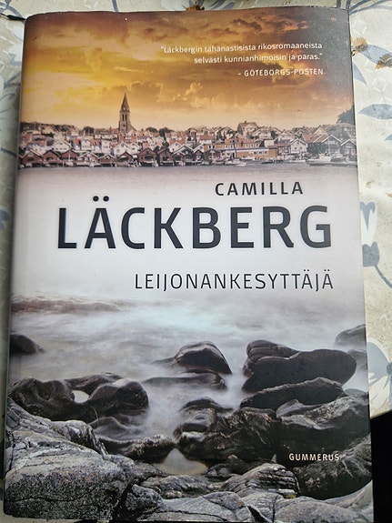 Camilla Läckberg Leijonankesyttäjä kirja