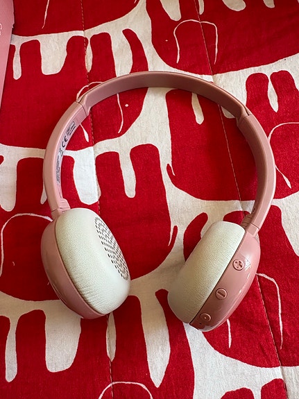 JVC Flats Wireless Bluetooth kuulokkeet vaaleanpunainen
