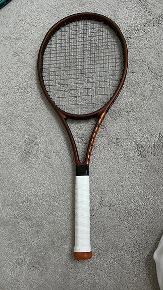 Wilson Pro Staff 97 V14 tennismaila
