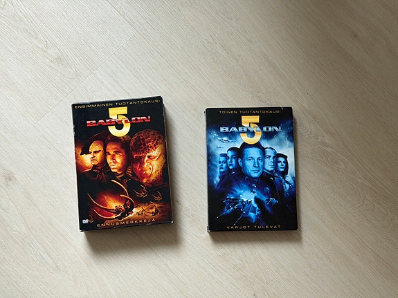 Babylon 5 DVD – Kausi 1 & 2 (suomijulkaisut)