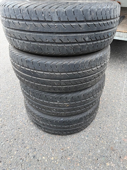 Kesärenkaat 195/60R16C Continental