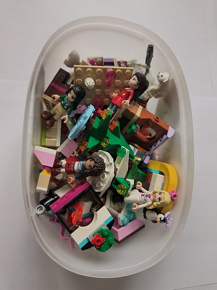 Lego friends joulukalenterit
